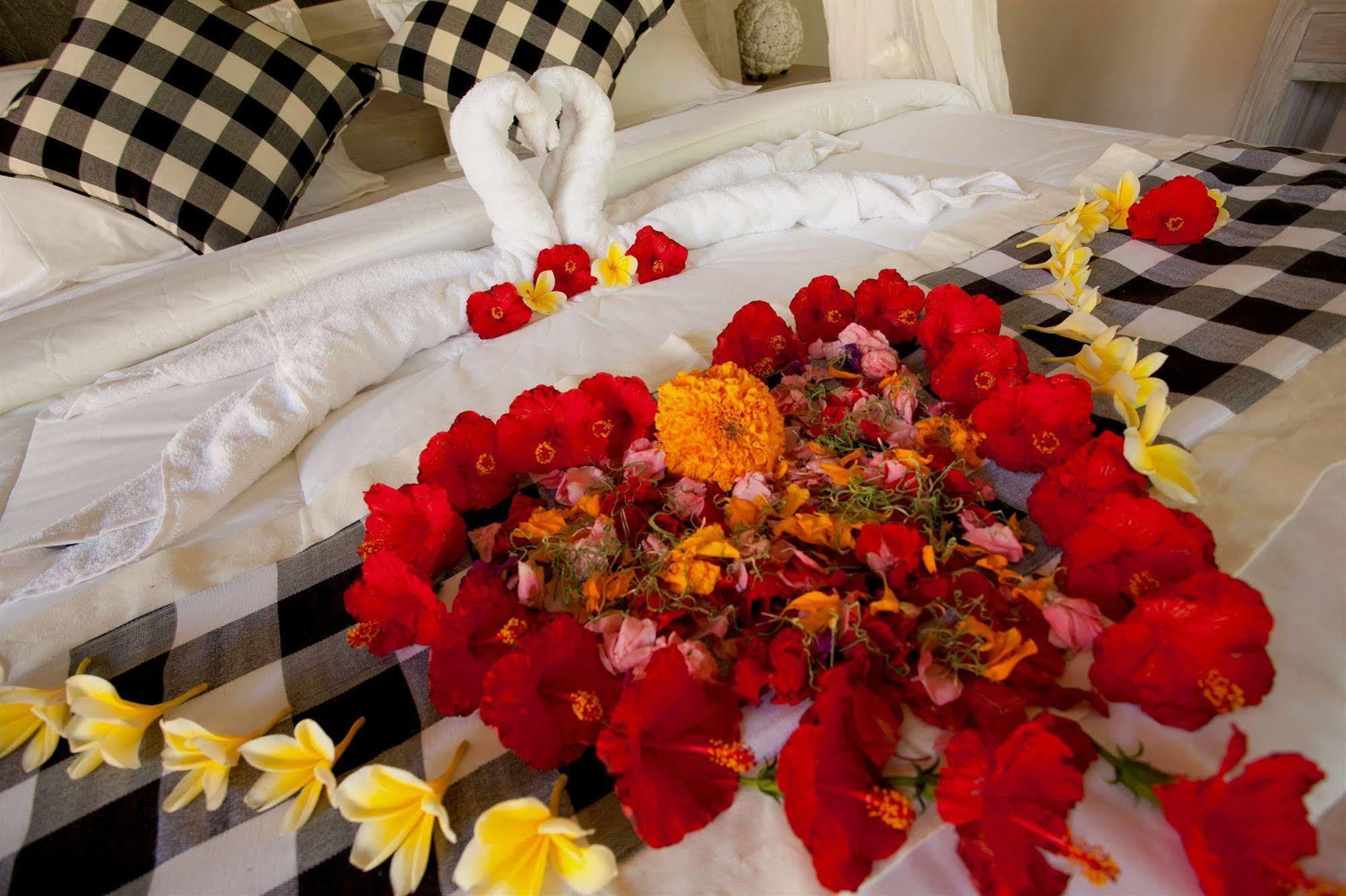 Segening Villa Ubud Eksteriør bilde