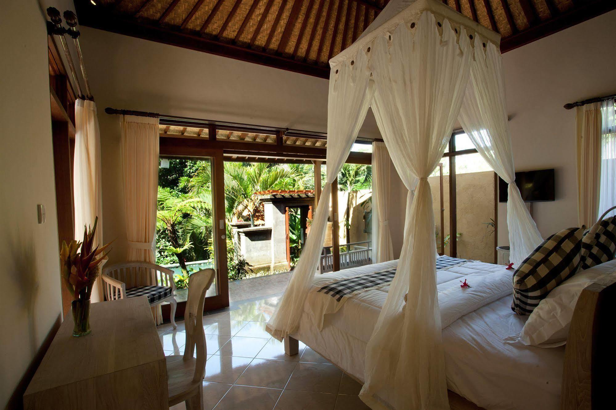 Segening Villa Ubud Eksteriør bilde
